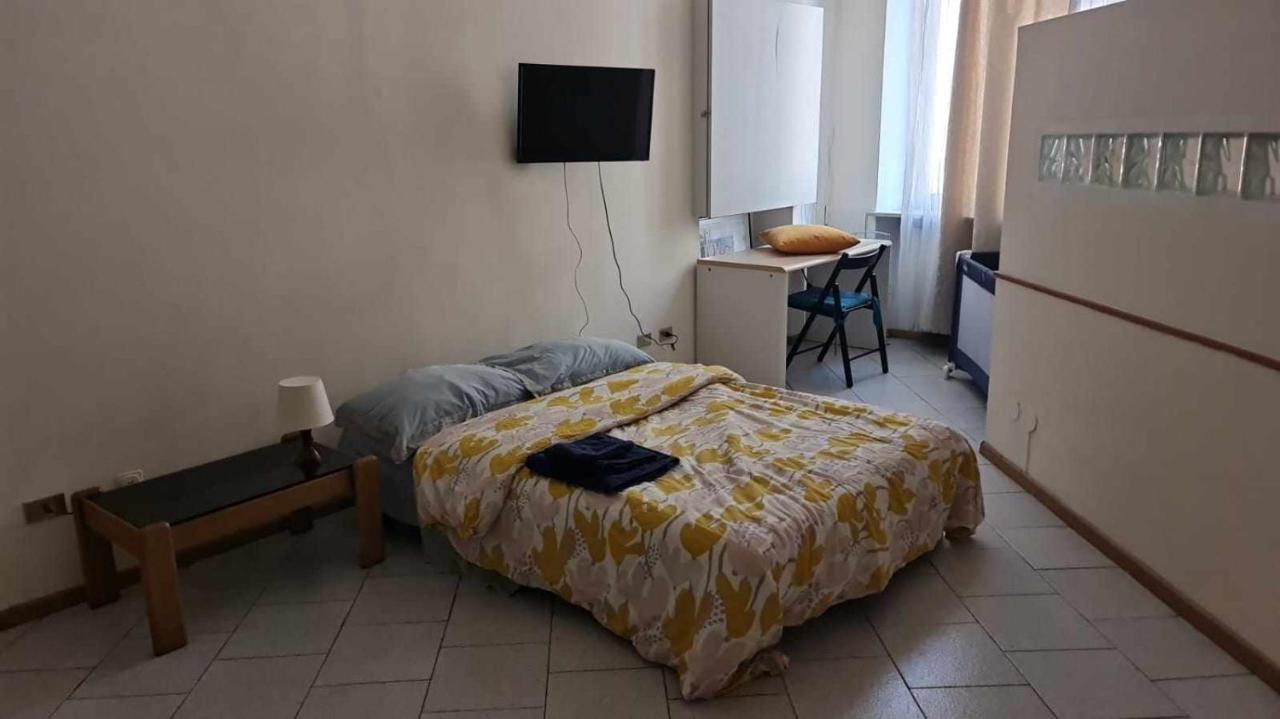 Antica Casa Oddone Apartment Asti Exterior photo